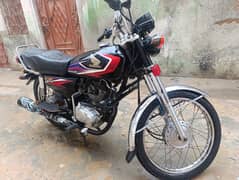 Honda 125 CG 2017 model for urgent sale