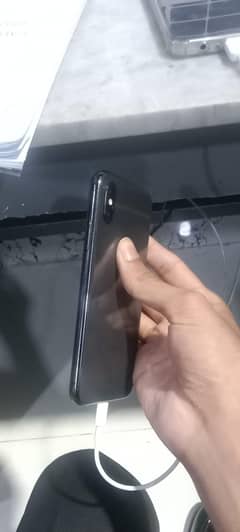 I phone xs factory unlocked
