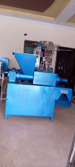 SOAP MAKING MACHINE