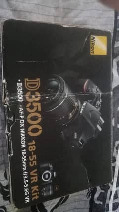 Nikon D-3500 DSLR