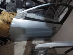 honda vezel door available