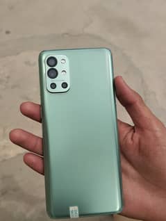 One Plus 9R