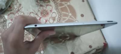 Apple ,ipad