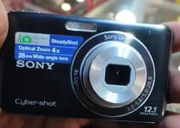 Sony digital camera new condition 10 by 10 contact 03234525031