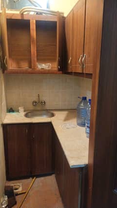 OFFICE FLAT FOR RENT (3RD FLOOR)