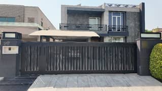 1 kanal + 2.5M Excess Land, Solar installed.