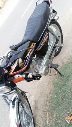 Honda 18 modle 10by10 lush condition