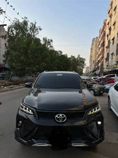 Toyota Fortuner 2021