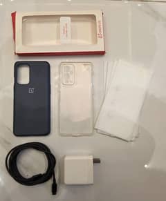OnePlus 9 – 8GB RAM / 128GB ROM – Navy Blue | Excellent Condition