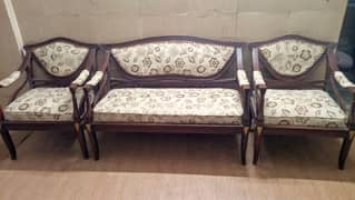 wooden sofa set ,    (4____ Seater)