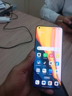 one plus 10 pro 12/256 dual sim NON PTA with charger and original ox