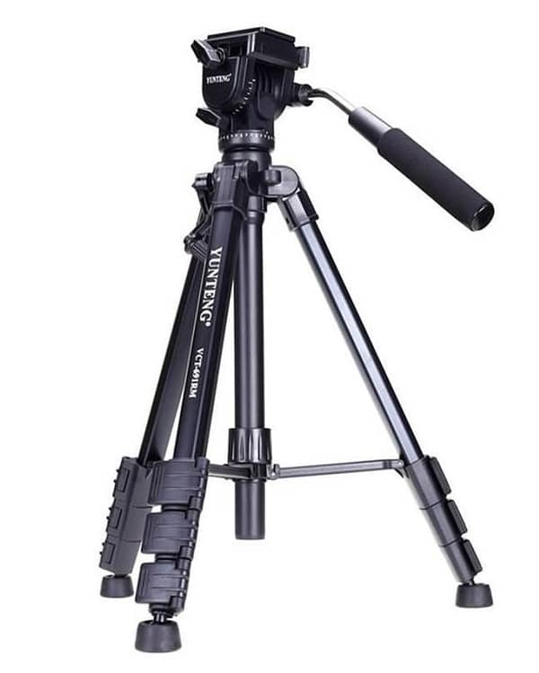 YCT-691 Black Tripod Stand