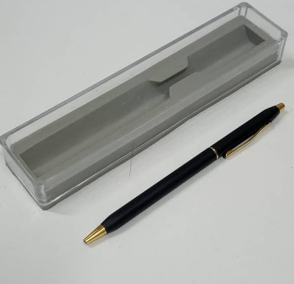 1Pc Slim Twist Ball Pen Black Body Blue Refill With Gift Box Attractive Look