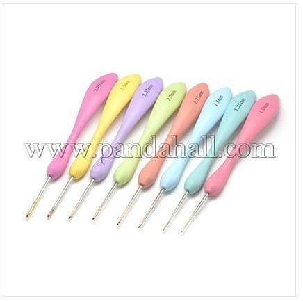 Crochet Hooks Needles, with Plastic Handle, Mixed Color-KS