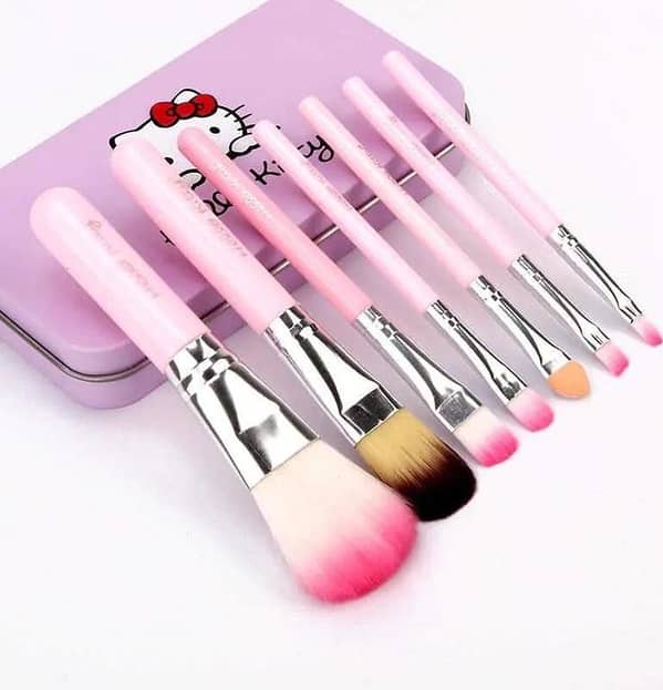 Cute Hello Kitty 7pcs Professional Makeup Foundation Powder Eye shadow Brushes Set KS