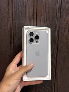 IPhone 15 Pro 512 gb Canadian Jv                     13 14 15 16 fu