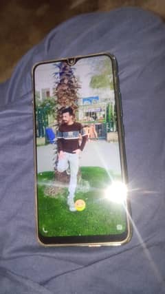 vivo y17