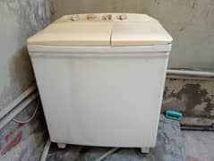 Dawalance washing machine  in perfect condition  Contact 03214654393