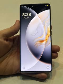 Tecno cammon 30s