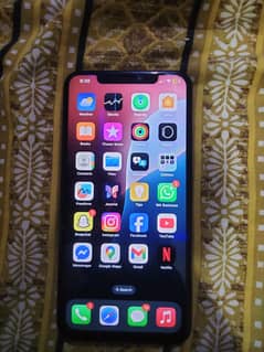 I phone 11 pro max pta approved 10/9