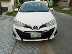 Yaris Ative meltimedia steering