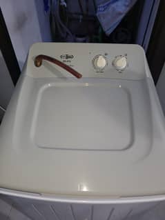 Clothes dryer for sale in good condition 