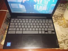 Lenovo Chromebook 300e 4 GB ram 32 memory