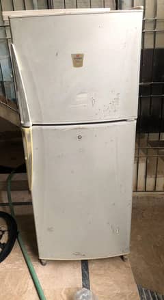 Dawlance fridge