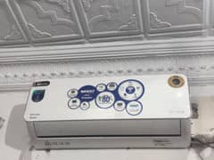 1 ton orient T3 AC one week used