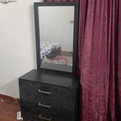 dressing table to sell