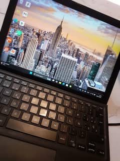 Laptop Dell 8th generation  LaptopDELL 8 generation used
