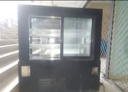 Glass display chiller counter -ideal for Bakery ,Sweets or Cafe use