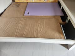 King size bed