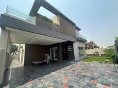 One kanal luxurious house with inverter AC and kitchen appliances for rent in DHA phase 07