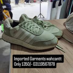 sports shoes