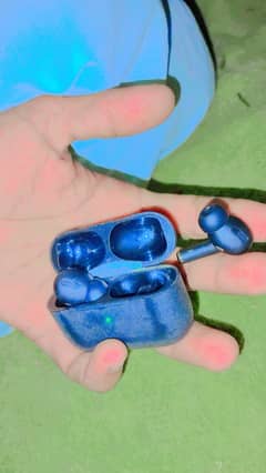 earphones in metal sell. now Byer coming now I need emigetlly