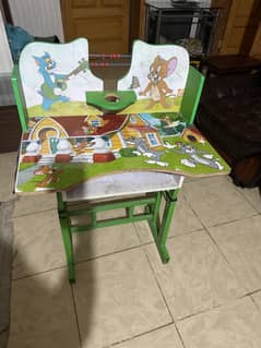 Kids table