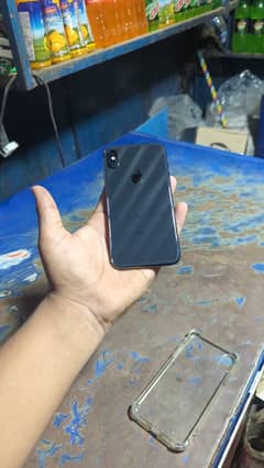 I phone x(256)non