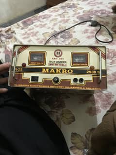 Makro automatic stabilizer
