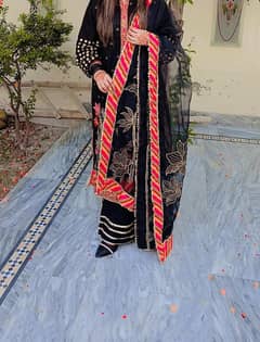 charizma luxury lawn