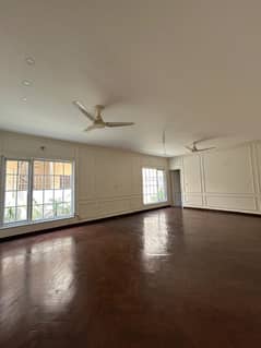 One Kanal Facing Park Well Maintained House Available For Rent In DHA Phase 03
