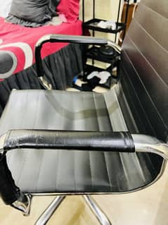 Office Chair (excellent condition)