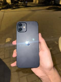 IPHONE 12