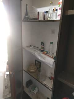 dressing table with 4 drawers