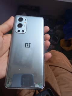 oneplus 9 pro ok phone no damage only lines