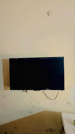 32 inch LED