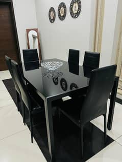 Dining table with 6 chairs