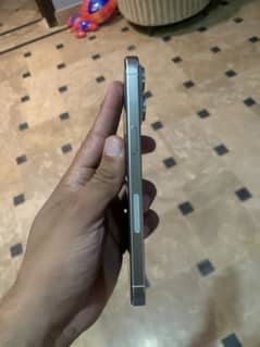 iPhone 15 pro max with box  256gb jv 94 health white clr.
