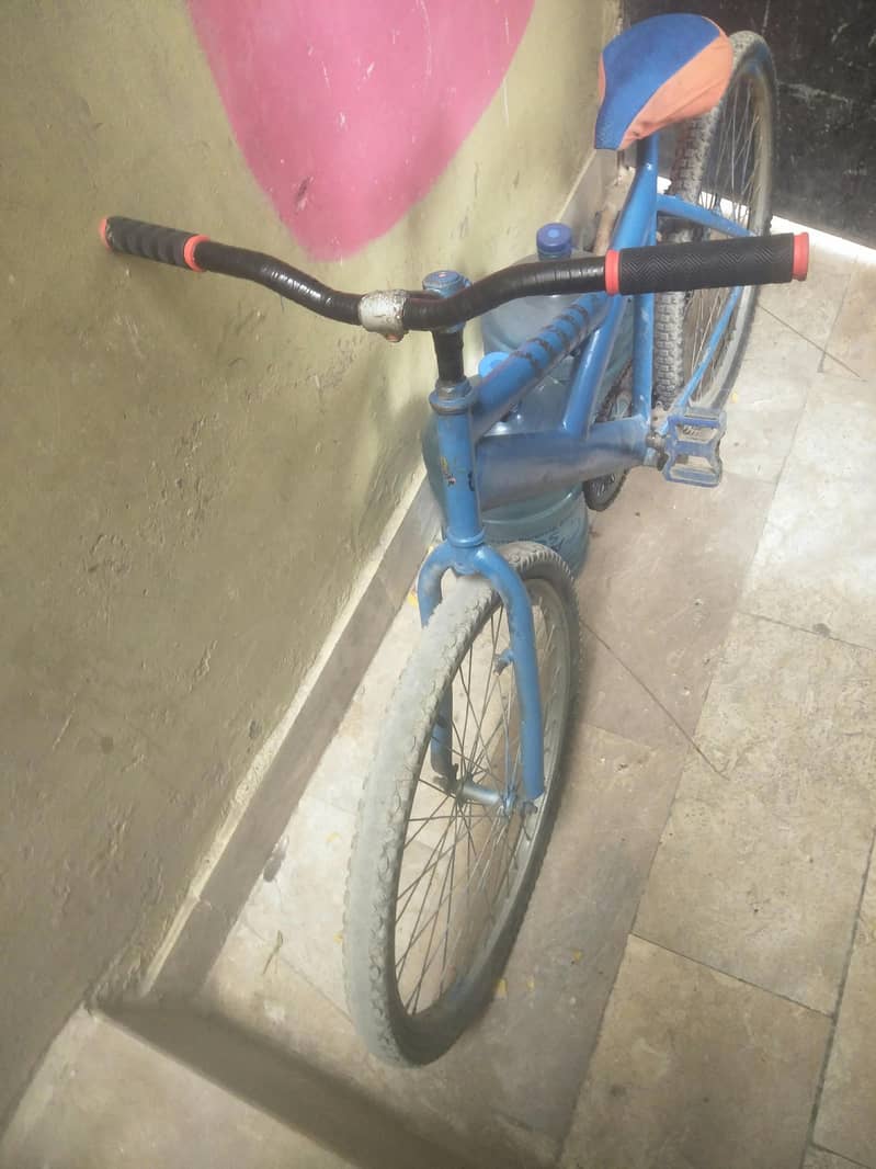 good running cycle 12 to 20 years only 8000 no work requ 0