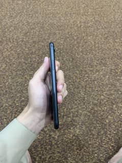 Iphone XR water proof whatsapp 03315656081